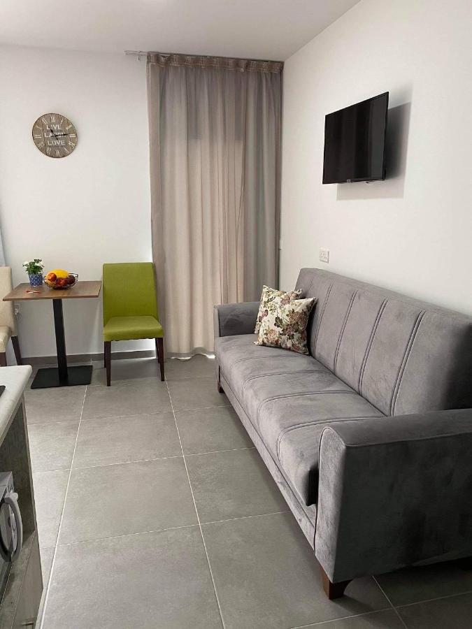 Ellenapa Apts & Studios Ayia Napa Bagian luar foto